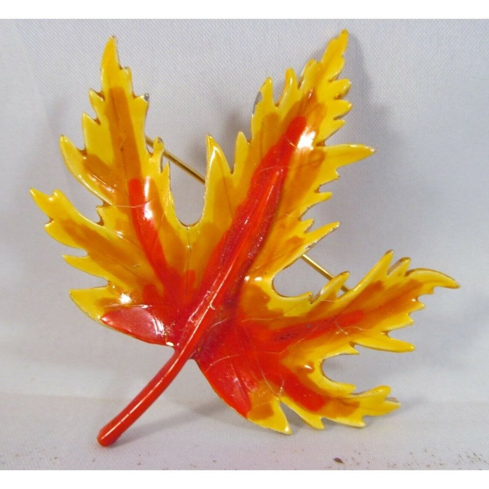 Vintage Autumn Maple Leaf Enamel Brooch Pin